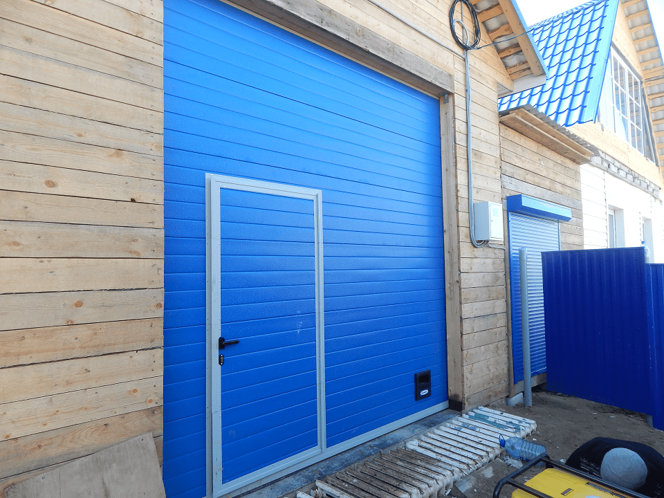 Ворота подъёмные секционные, Дырнос